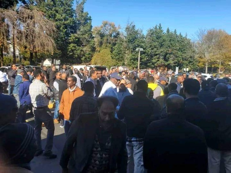 (زورق الألحان) يرسو في محطته الأخيرة_تشييع الفنان محمد الأمين